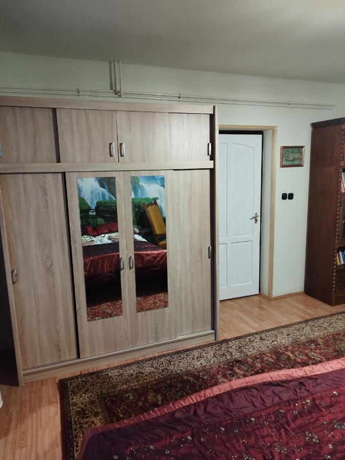Gabi Vendeghaz Villa Balatonkeresztur Luaran gambar